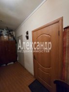 Комната в 5-комнатной квартире (143м2) на продажу по адресу Греческий просп., 11— фото 10 из 18