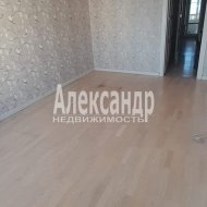 2-комнатная квартира (59м2) на продажу по адресу Бадаева ул., 14— фото 10 из 26