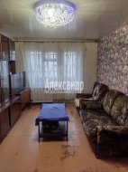 3-комнатная квартира (60м2) на продажу по адресу Волхов г., Дзержинского ул., 6— фото 11 из 25