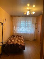 2-комнатная квартира (51м2) на продажу по адресу Колпино г., Тверская ул., 31— фото 3 из 21