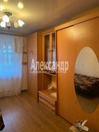 2-комнатная квартира (51м2) на продажу по адресу Колпино г., Тверская ул., 31— фото 4 из 21