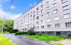 Комната в 10-комнатной квартире (377м2) на продажу по адресу Выборг г., Данилова ул., 1— фото 12 из 14