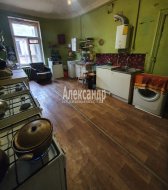 Комната в 7-комнатной квартире (254м2) на продажу по адресу Шпалерная ул., 9— фото 17 из 30