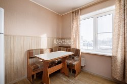 3-комнатная квартира (73м2) на продажу по адресу Курковицы дер., 13— фото 18 из 50