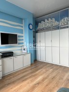3-комнатная квартира (82м2) на продажу по адресу Шаврова ул., 13— фото 4 из 12