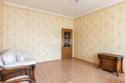 2-комнатная квартира (65м2) на продажу по адресу Серпуховская ул., 34— фото 11 из 40