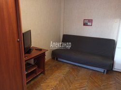 Комната в 3-комнатной квартире (62м2) на продажу по адресу Седова ул., 132— фото 9 из 22