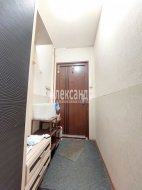 2-комнатная квартира (44м2) на продажу по адресу Кириши г., Энергетиков ул., 9— фото 18 из 20