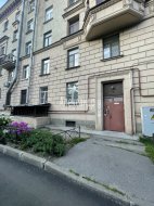 3-комнатная квартира (71м2) на продажу по адресу Стахановцев ул., 4А— фото 23 из 25