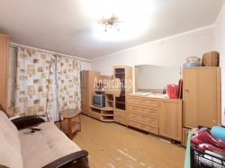 2-комнатная квартира (44м2) на продажу по адресу Кириши г., Энергетиков ул., 9— фото 2 из 20