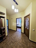 2-комнатная квартира (52м2) на продажу по адресу Сертолово г., Верная ул., 3— фото 2 из 31
