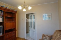 4-комнатная квартира (79м2) на продажу по адресу Дунайский пр., 40— фото 11 из 33