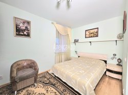 2-комнатная квартира (66м2) на продажу по адресу Петергофское шос., 17— фото 5 из 23