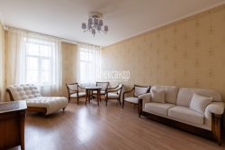 2-комнатная квартира (65м2) на продажу по адресу Серпуховская ул., 34— фото 10 из 40