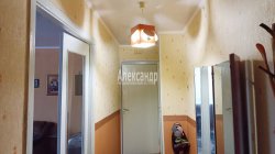 2-комнатная квартира (51м2) на продажу по адресу Торфяновка пос., Пограничная ул., 9— фото 8 из 21