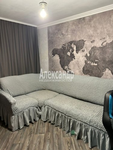 3-комнатная квартира (77м2) на продажу по адресу Приозерск г., Гагарина ул., 16— фото 1 из 19