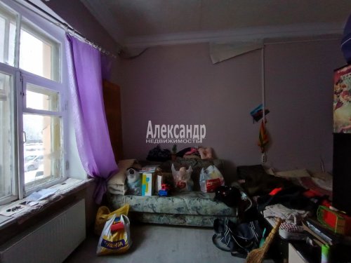 Комната в 3-комнатной квартире (78м2) на продажу по адресу Выборг г., Первомайская ул., 6— фото 1 из 7