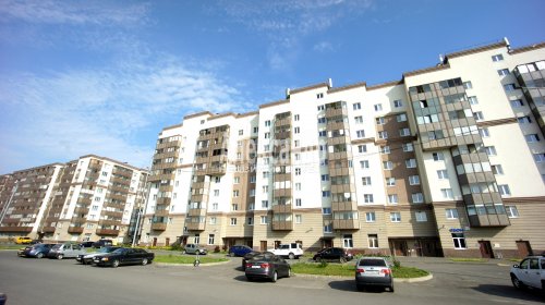 1-комнатная квартира (44м2) на продажу по адресу Кировск г., Советская ул., 41— фото 1 из 9
