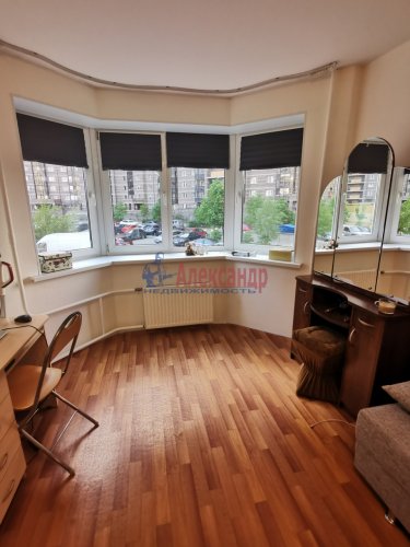 1-комнатная квартира (39м2) на продажу по адресу Парголово пос., Валерия Гаврилина ул., 3— фото 1 из 18