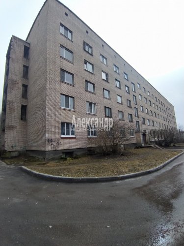 2 комнаты в 16-комнатной квартире (378м2) на продажу по адресу Выборг г., Данилова ул., 1— фото 1 из 8
