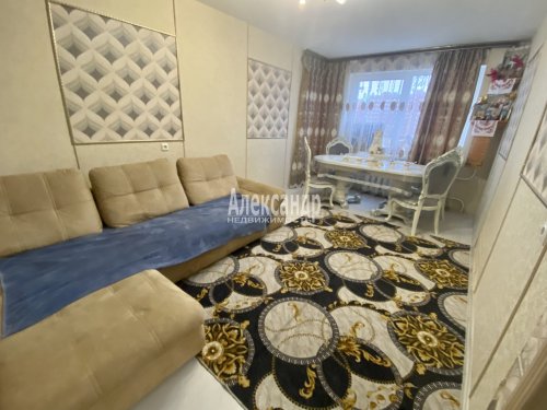 2-комнатная квартира (53м2) на продажу по адресу Красное Село г., Спирина ул., 5— фото 1 из 11