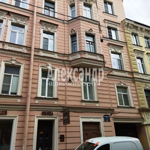 2-комнатная квартира (41м2) на продажу по адресу Ропшинская ул., 1— фото 1 из 10