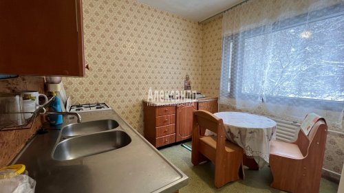 3-комнатная квартира (62м2) на продажу по адресу Светогорск г., Красноармейская ул., 24— фото 1 из 25