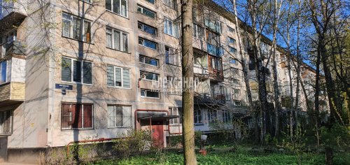 2-комнатная квартира (44м2) на продажу по адресу Белградская ул., 34— фото 1 из 23
