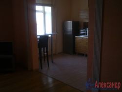 2-комнатная квартира (65м2) в аренду по адресу Луначарского пр., 13— фото 7 из 10