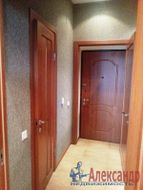 2-комнатная квартира (67м2) в аренду по адресу Есенина ул., 1— фото 13 из 15