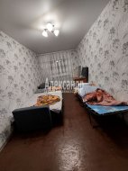2-комнатная квартира (43м2) в аренду по адресу Глажево пос., 8— фото 2 из 5