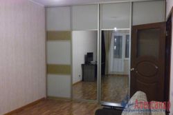 1-комнатная квартира (32м2) в аренду по адресу Луначарского пр., 58— фото 2 из 5