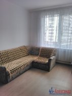 1-комнатная квартира (32м2) в аренду по адресу Ветеранов просп., 169— фото 4 из 8