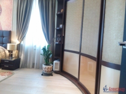 2-комнатная квартира (71м2) в аренду по адресу Бутлерова ул., 11— фото 16 из 21