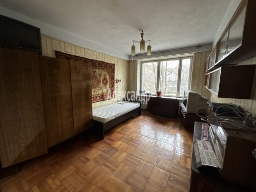 2-комнатная квартира (50м2) в аренду по адресу Серебристый бул., 16— фото 1 из 9