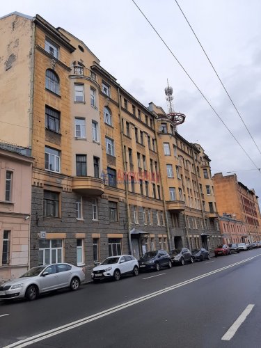 Комната в 5-комнатной квартире (108м2) в аренду по адресу Академика Лебедева ул., 12— фото 1 из 8
