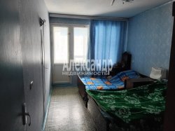 3-комнатная квартира (61м2) на продажу по адресу Приладожский пгт., 5— фото 4 из 11