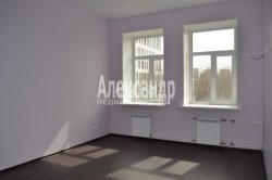 4-комнатная квартира (118м2) на продажу по адресу Дерптский пер., 15— фото 16 из 45