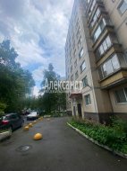 3-комнатная квартира (73м2) на продажу по адресу Композиторов ул., 5— фото 30 из 35