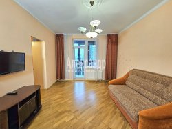 2-комнатная квартира (65м2) на продажу по адресу Петергофское шос., 45— фото 8 из 17