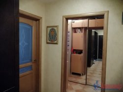 3-комнатная квартира (77м2) на продажу по адресу Маршала Захарова ул., 39— фото 6 из 15