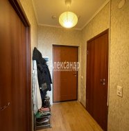 1-комнатная квартира (37м2) на продажу по адресу Мурино г., Авиаторов Балтики просп., 17— фото 5 из 12
