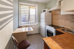 1-комнатная квартира (33м2) на продажу по адресу Орджоникидзе ул., 40/59— фото 14 из 41