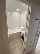 2-комнатная квартира (56м2) на продажу по адресу Королева просп., 64— фото 10 из 21