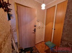 1-комнатная квартира (35м2) на продажу по адресу Энергетиков просп., 72— фото 7 из 16