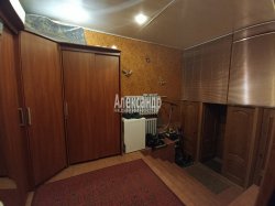 3-комнатная квартира (85м2) на продажу по адресу Васи Алексеева ул., 16— фото 13 из 18