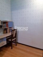 1-комнатная квартира (35м2) на продажу по адресу Астраханская ул., 19— фото 4 из 22
