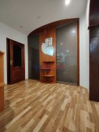 2-комнатная квартира (77м2) на продажу по адресу Коломяжский просп., 20— фото 10 из 18