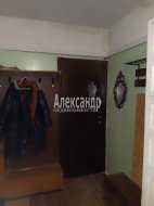 3-комнатная квартира (66м2) на продажу по адресу Малая Карпатская ул., 23— фото 6 из 23