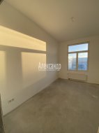 2-комнатная квартира (74м2) на продажу по адресу 18-я линия В.О., 49— фото 6 из 24